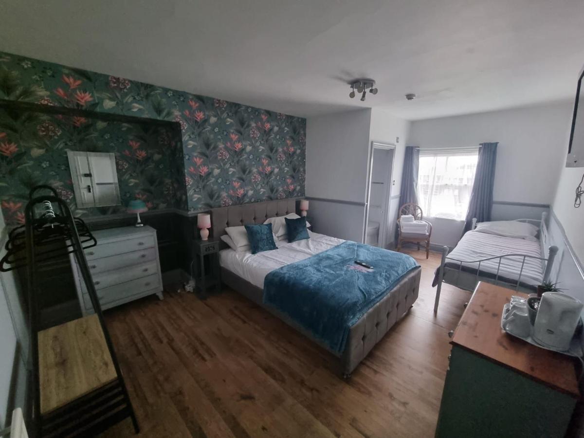 Lilyrose Hotel Whitby Exteriör bild